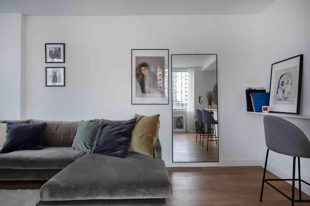 Central New York Residence شقة
